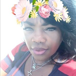 Meet your Posher, Mel